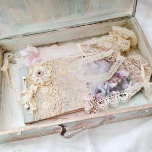 Wedding Keepsake Suitcase Box